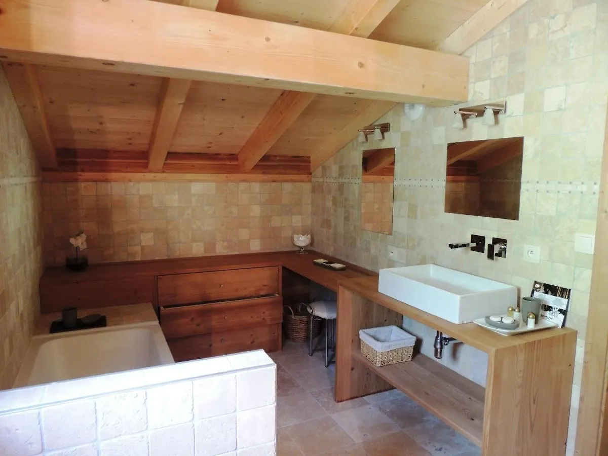 Chalet Chaleureux 4* Aux Gets, 3 Niveaux, 6 Pers., Terrasse, Poele A Bois, Wifi - Fr-1-598-10 Les Gets France